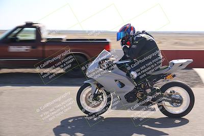 media/Nov-03-2025-Lets Ride (Mon) [[4d74c1c4d3]]/C Group/Grid/